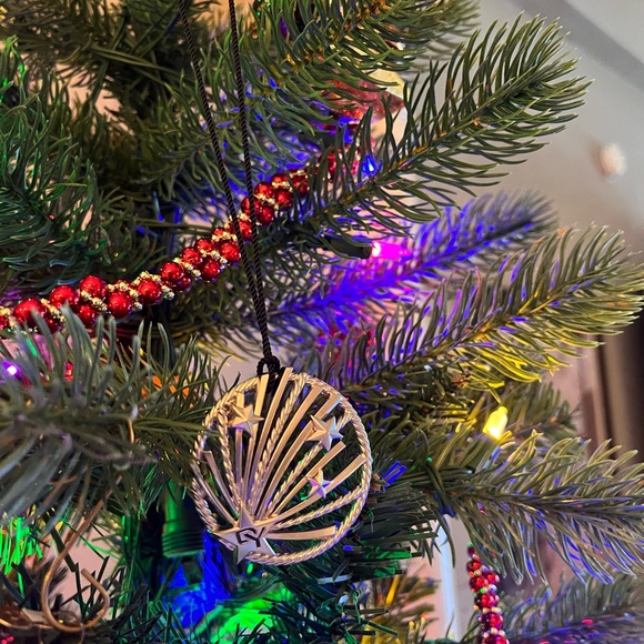 David Yurman Starburst w/ dangle black cord. Don as Necklace/Ornament - Picture 7 of 10